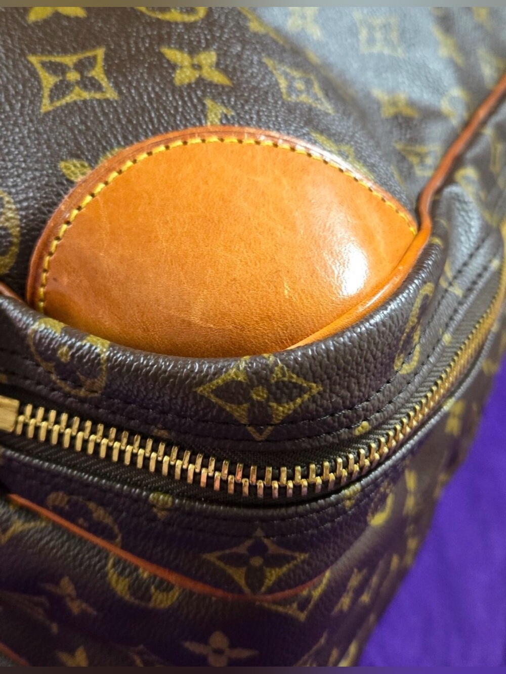 ✨Final✨ Louis Vuitton Rare Vintage
Monogram Sac Trois Poche 55
Travel Bag w/COA - Picture 7 of 16